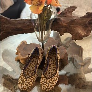 ROTHY’S Brown & Tan The Round Toe Flat in Animal Print | 8.5
